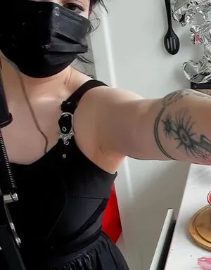 Layna Lazar OnlyFans Leaked Free Thumbnail Picture - #V2i2aiCizc