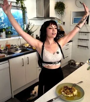 Layna Lazar OnlyFans Leaked Free Thumbnail Picture - #hBHVxrW0SI