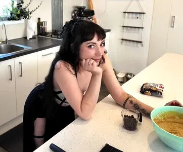 Layna Lazar OnlyFans Leaked Free Thumbnail Picture - #kwtPv2AoZy