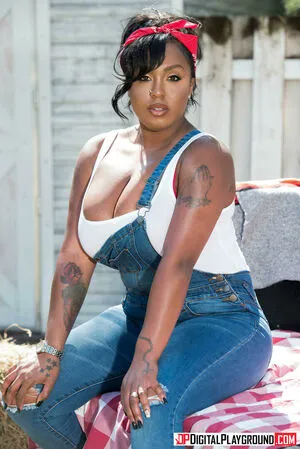 Layton Benton OnlyFans Leaked Free Thumbnail Picture - #LbazEekJfS