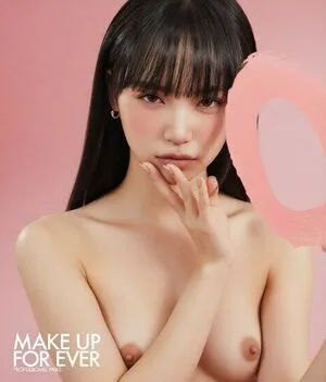 Le Sserafim OnlyFans Leaked Free Thumbnail Picture - #R8S5N3L3V5