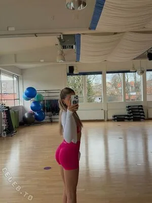 Lea Alena OnlyFans Leaked Free Thumbnail Picture - #Xe6xYqssEa