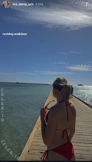 Lea Alena OnlyFans Leaked Free Thumbnail Picture - #odPlzQXLJo