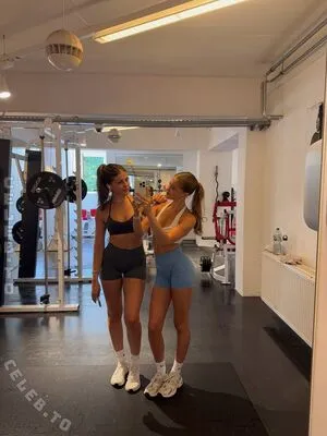 Lea Alena OnlyFans Leaked Free Thumbnail Picture - #p0myyJvSa7