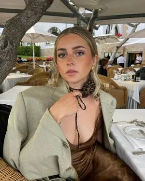 Lea Breuer OnlyFans Leaked Free Thumbnail Picture - #FCWhWGh0Ld