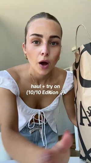 Lea Breuer OnlyFans Leaked Free Thumbnail Picture - #M0s1osTUUZ