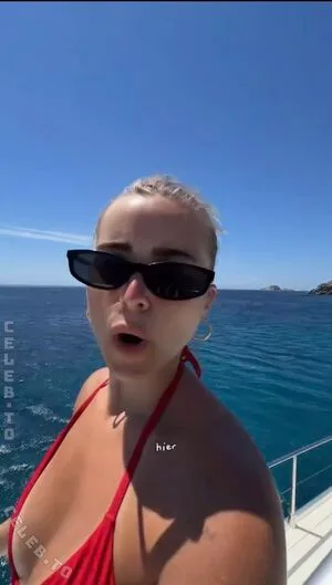 Lea Breuer OnlyFans Leaked Free Thumbnail Picture - #MbjR9EhNIP