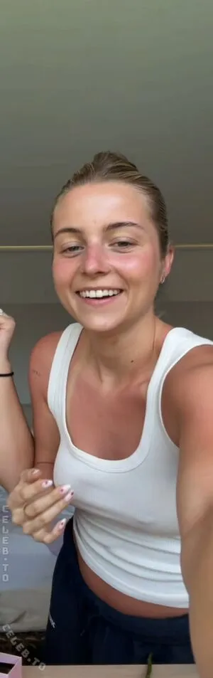 Lea Breuer OnlyFans Leaked Free Thumbnail Picture - #Rrjl14tlV5