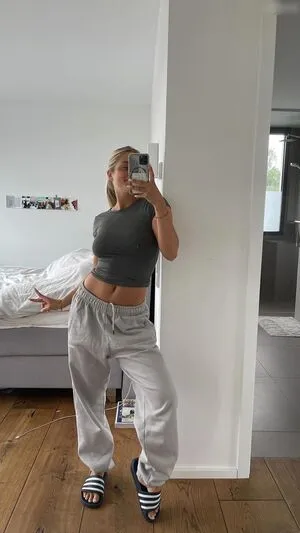Lea Breuer OnlyFans Leaked Free Thumbnail Picture - #j301fKOgTh