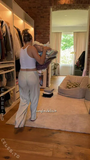 Lea Breuer OnlyFans Leaked Free Thumbnail Picture - #s2bPQqbda0