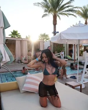 Lea Danielle OnlyFans Leaked Free Thumbnail Picture - #vx2UnB5DIU