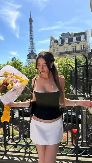 Lea Elui OnlyFans Leaked Free Thumbnail Picture - #pd3va6YIOn