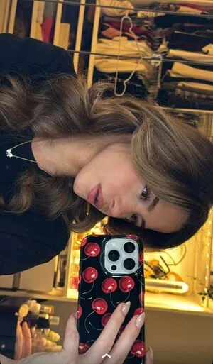 Lea Elui OnlyFans Leaked Free Thumbnail Picture - #2jEFC8gfX1