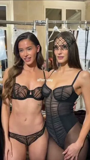 Lea Elui OnlyFans Leaked Free Thumbnail Picture - #5czBLelHwk