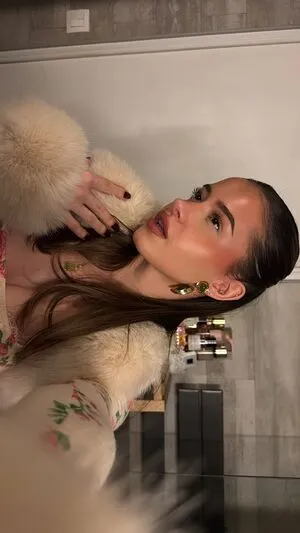 Lea Elui OnlyFans Leaked Free Thumbnail Picture - #5mBnWW4uy9