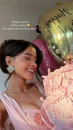 Lea Elui OnlyFans Leaked Free Thumbnail Picture - #7kX30KYXqe