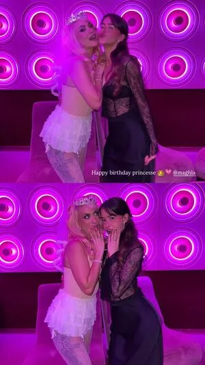 Lea Elui OnlyFans Leaked Free Thumbnail Picture - #AuBJI6GRNy