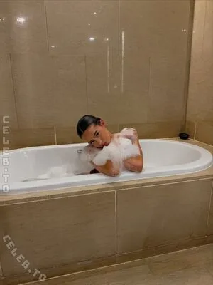 Lea Elui OnlyFans Leaked Free Thumbnail Picture - #UcgElyHiCY