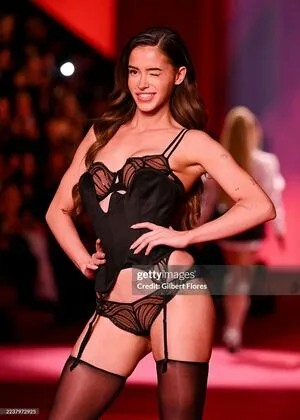 Lea Elui OnlyFans Leaked Free Thumbnail Picture - #ne5GDyi9HP