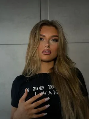 Lea Essence OnlyFans Leaked Free Thumbnail Picture - #N3uq2X3fIa