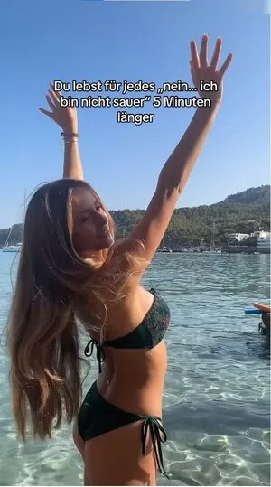 Lea Katharina Maria OnlyFans Leaked Free Thumbnail Picture - #F3Y8Jp17cd