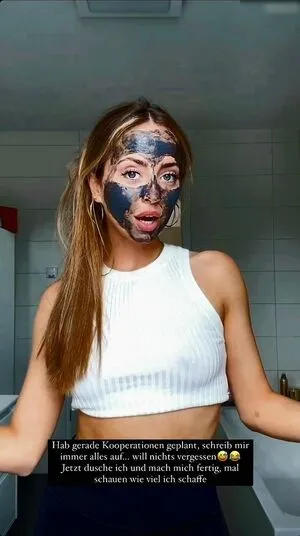 Lea Katharina Maria OnlyFans Leaked Free Thumbnail Picture - #N68TNHSLpa