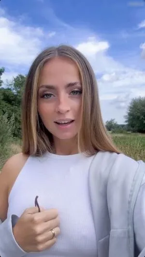 Lea Katharina Maria OnlyFans Leaked Free Thumbnail Picture - #i67G7r9ibY