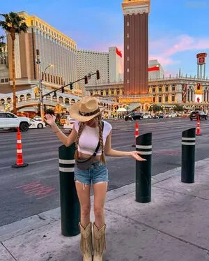 Lea Katharina Maria OnlyFans Leaked Free Thumbnail Picture - #jOJHNQ5KbK