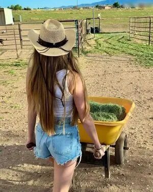 Lea Katharina Maria OnlyFans Leaked Free Thumbnail Picture - #posw8bXycv