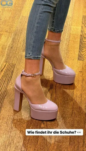 Lea Katharina OnlyFans Leaked Free Thumbnail Picture - #yAhUkWR4ZL