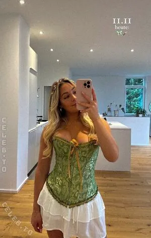 Lea Keller OnlyFans Leaked Free Thumbnail Picture - #Pzs477DHNk