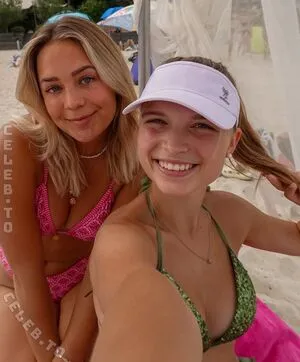 Lea Keller OnlyFans Leaked Free Thumbnail Picture - #bM6rPMl8b7