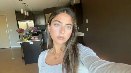 Lea Kobrossy OnlyFans Leaked Free Thumbnail Picture - #UPpUcXum7W