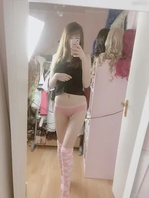 Lea Lolly OnlyFans Leaked Free Thumbnail Picture - #e9OdBAKfgx