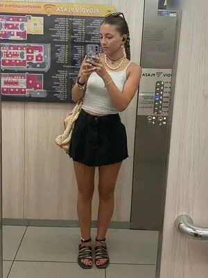 Lea Moore OnlyFans Leaked Free Thumbnail Picture - #2z92VboN13