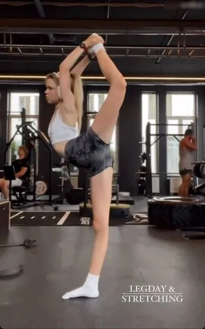 Lea Peach OnlyFans Leaked Free Thumbnail Picture - #1mBcp7FRro