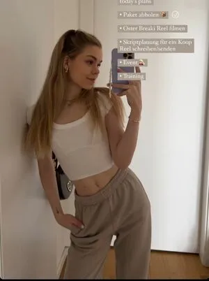 Lea Peach OnlyFans Leaked Free Thumbnail Picture - #2O3dLoisEg