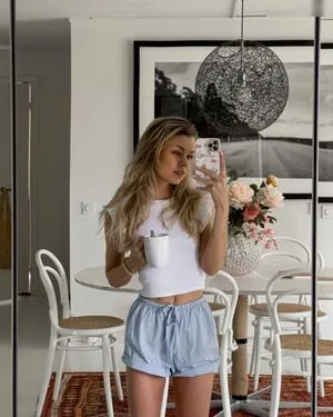 Lea Peach OnlyFans Leaked Free Thumbnail Picture - #4WvLjrY7O2