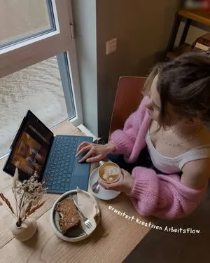 Lea Peach OnlyFans Leaked Free Thumbnail Picture - #8DcOO6tvaK