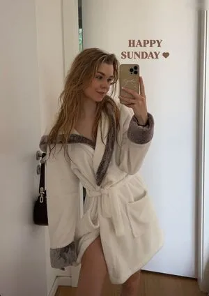 Lea Peach OnlyFans Leaked Free Thumbnail Picture - #B9Q1v8tdry