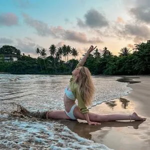 Lea Peach OnlyFans Leaked Free Thumbnail Picture - #C25uAEFXpi