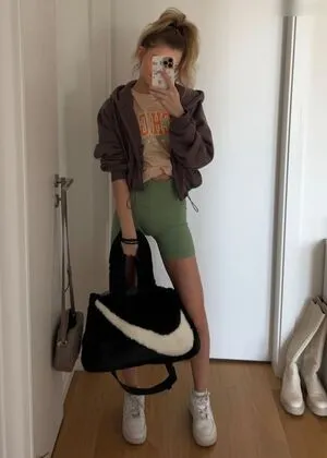 Lea Peach OnlyFans Leaked Free Thumbnail Picture - #CnqZrlGgIQ