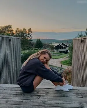 Lea Peach OnlyFans Leaked Free Thumbnail Picture - #CwB4XM3MQo