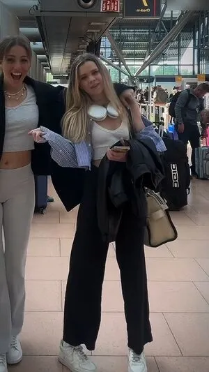 Lea Peach OnlyFans Leaked Free Thumbnail Picture - #Gf2YcPR5so