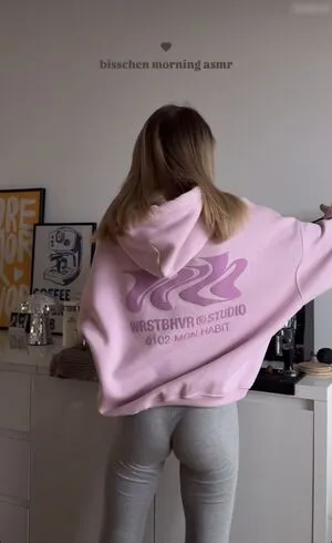 Lea Peach OnlyFans Leaked Free Thumbnail Picture - #IvIBtEc392