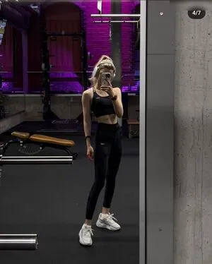 Lea Peach OnlyFans Leaked Free Thumbnail Picture - #MRTE29PqiL