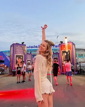 Lea Peach OnlyFans Leaked Free Thumbnail Picture - #PHdMqguSUf