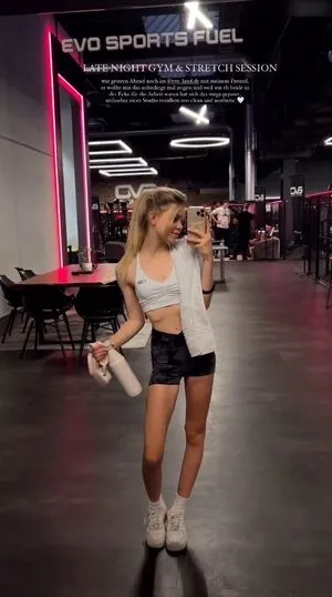 Lea Peach OnlyFans Leaked Free Thumbnail Picture - #PUZC3ht1tx