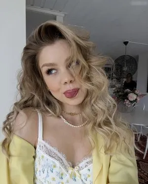 Lea Peach OnlyFans Leaked Free Thumbnail Picture - #ao4IdGKHOT