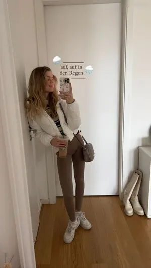 Lea Peach OnlyFans Leaked Free Thumbnail Picture - #c8jx9oUkNw